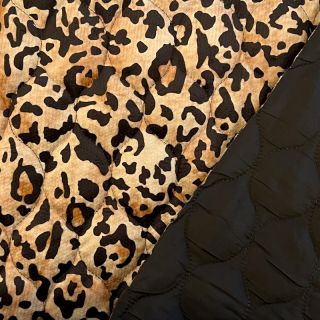 Steppelt anyag VELVET Animal skin digital print